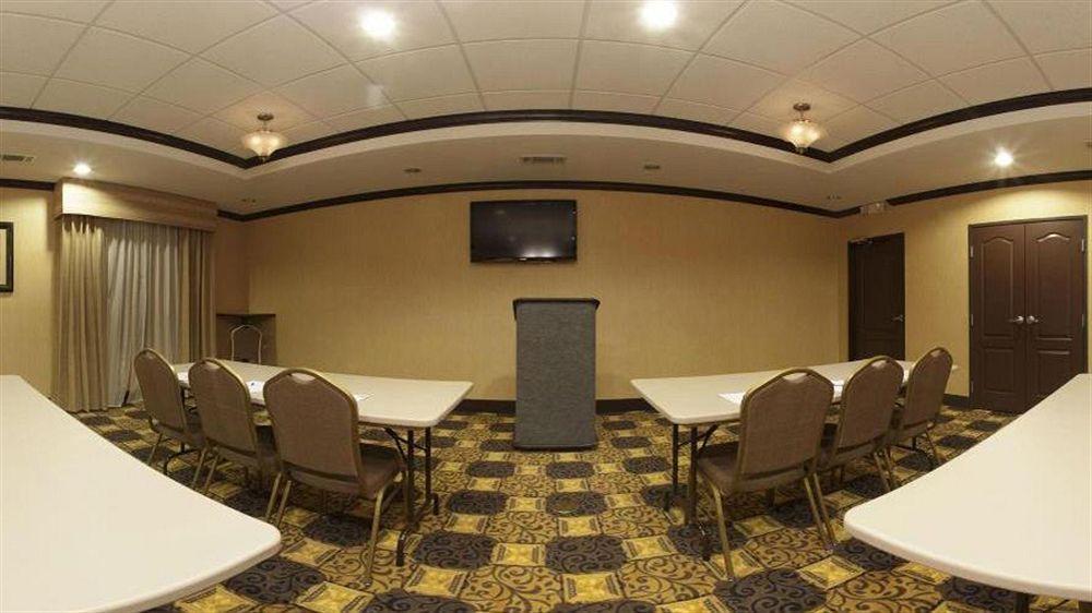 Holiday Inn Express Georgetown By Ihg Bagian luar foto